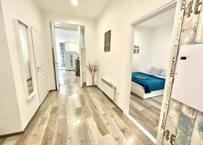 Lejlighed Relax With 2 Bedroom, 2 Bathroom For 6 People In The Centre Free Coffee Budapest