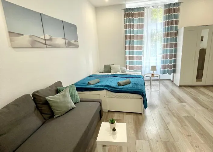 Relax With 2 Bedroom, 2 Bathroom For 6 People In The Centre Free Coffee Budapest