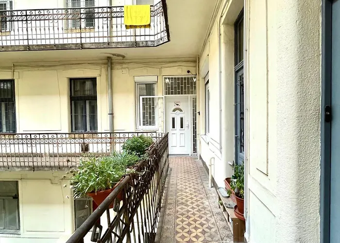 Relax With 2 Bedroom, 2 Bathroom For 6 People In The Centre Free Coffee Budapest